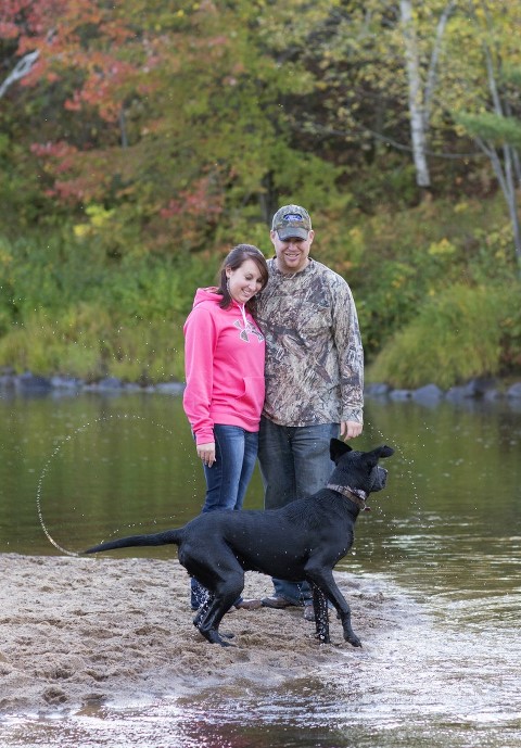 Leah + Brent :: Eau Claire, Wisconsin Engagement Photography
