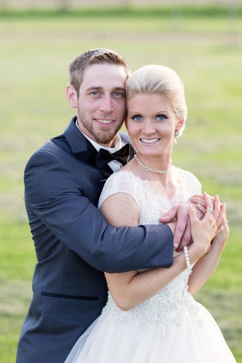 Central-Wisconsin-Spring-Wedding-26