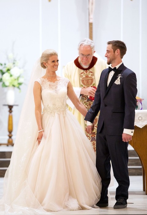 Central-Wisconsin-Spring-Wedding-29