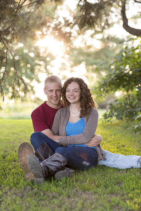 Nici + Jeremy :: Loyal, Wisconsin Engagement Photography
