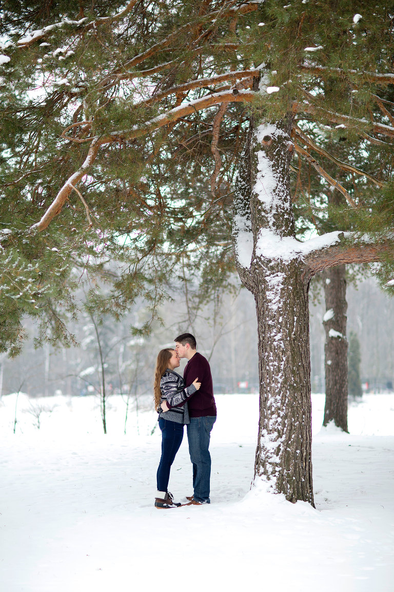 Marshfield-Winter-Engagement-Photography-7