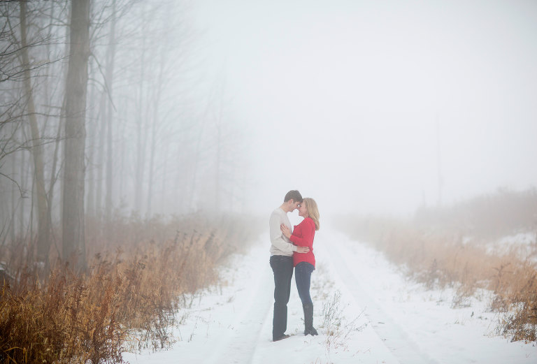 Marshfield-Wisconsin-Engagement-Photography-09