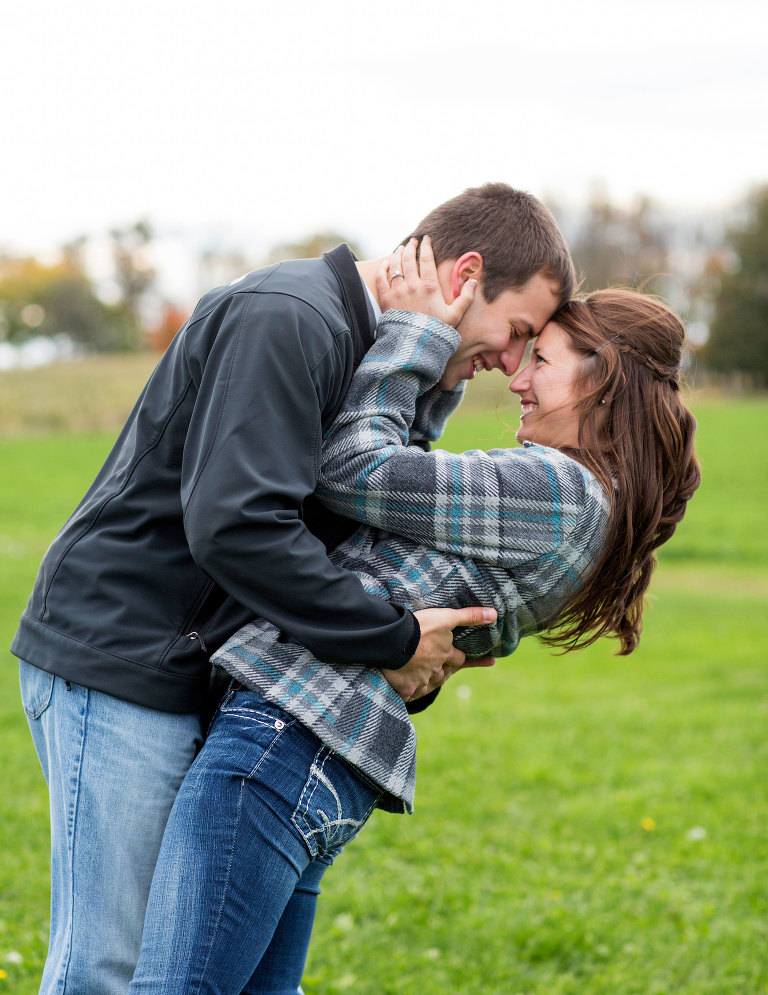 Central-Wisconsin-Fall-Engagement-Photography-01
