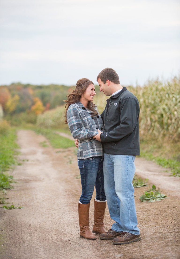 Central-Wisconsin-Fall-Engagement-Photography-06