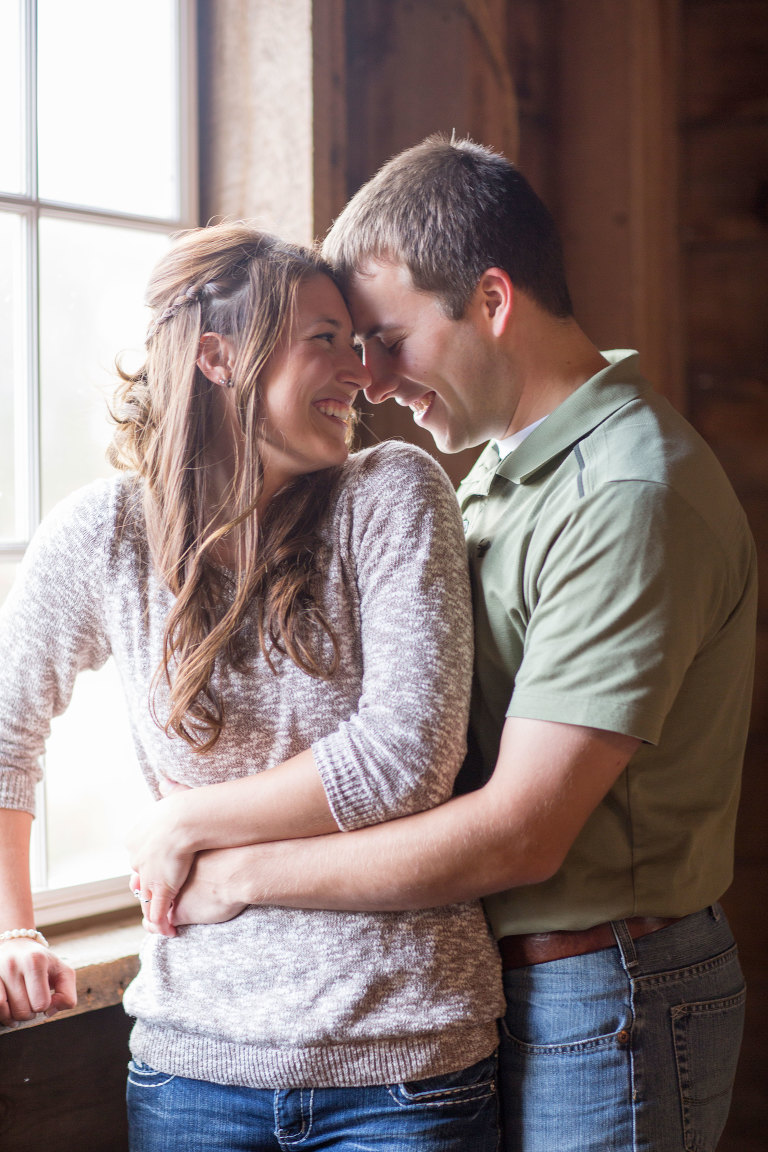 Central-Wisconsin-Fall-Engagement-Photography-13