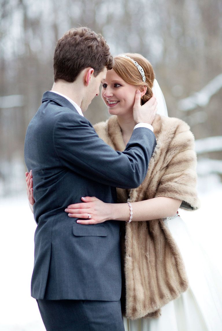 Marshfield-Wisconsin-Winter-Wedding-26