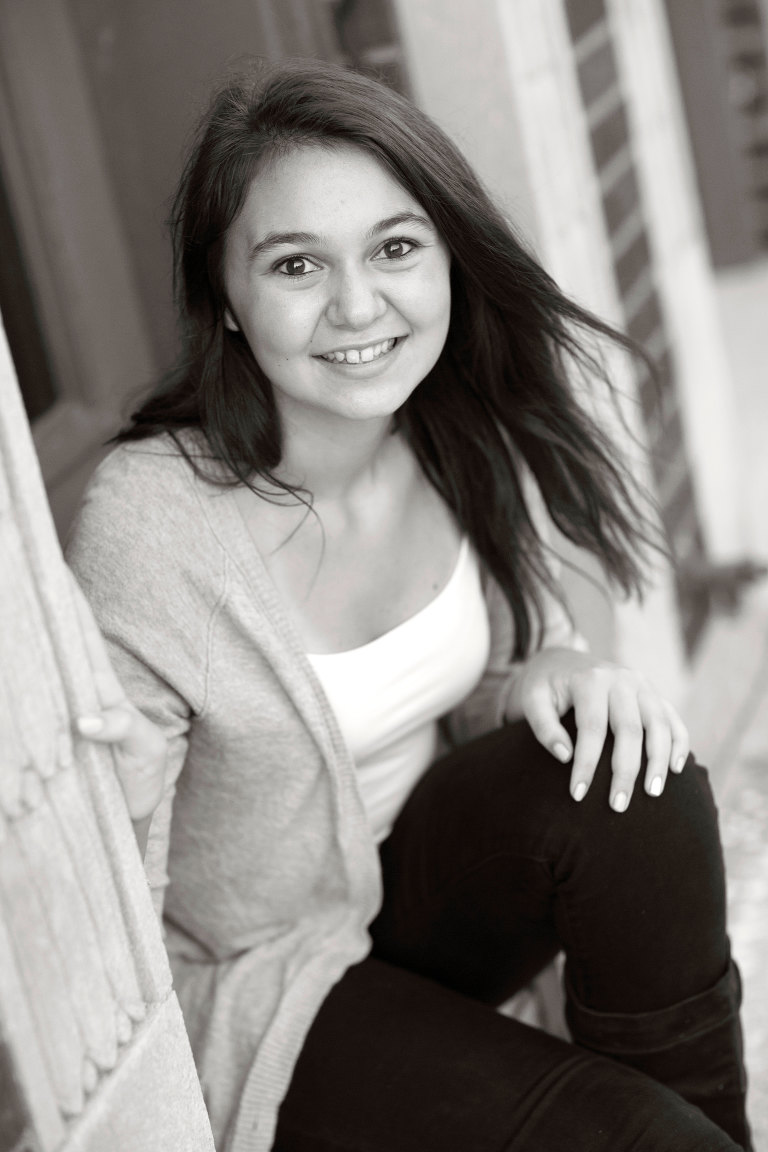 Stratford-Senior-Portraits-06