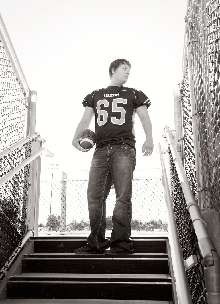 Stratford-Senior-Portraits-03