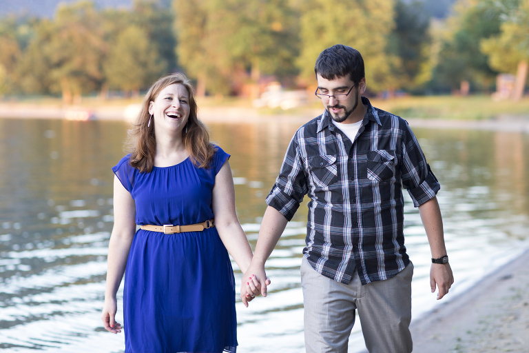 Sarah + Tim :: Devil's Lake Engagement Photography