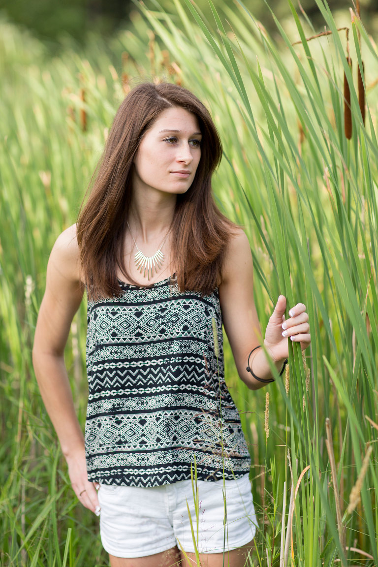Central-Wisconsin-Pittsville-Senior-Portraits-07