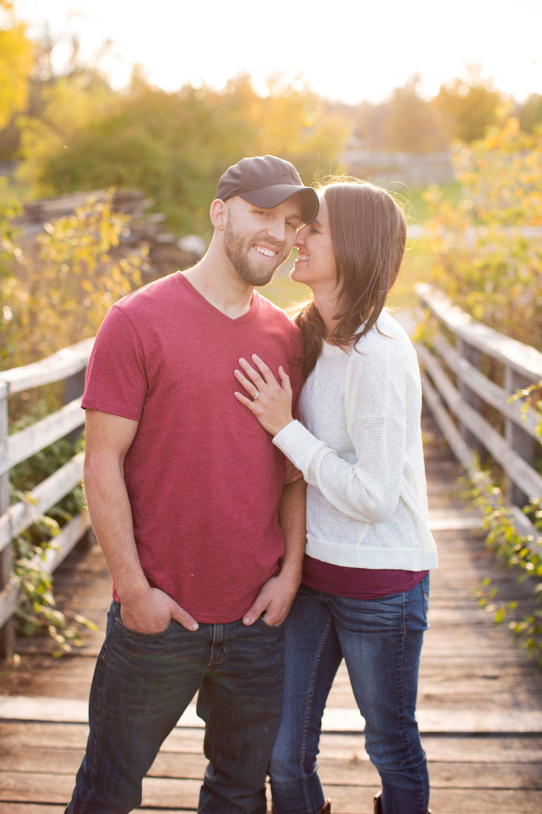 Wisconsin-Fall-Engagement-Photography-04