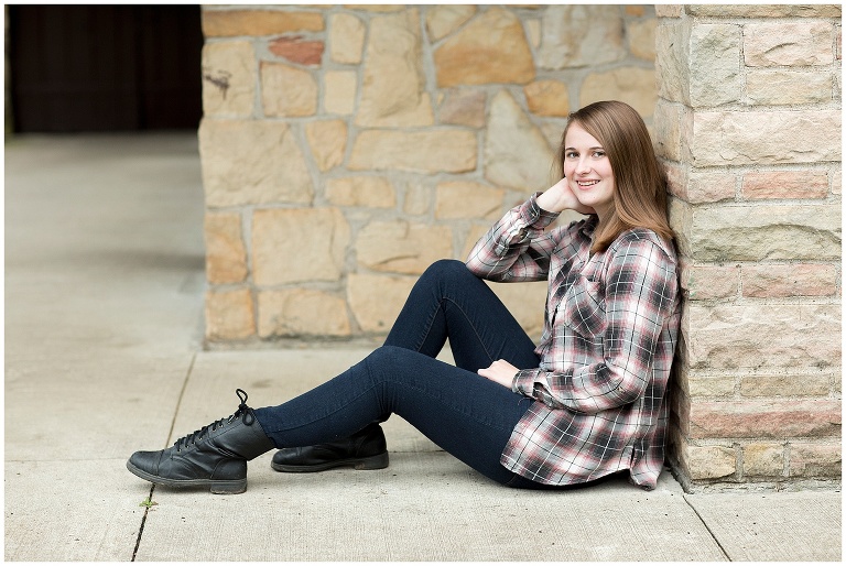 Amanda :: Marshfield Class of 2017 :: Marshfield, Wisconsin Senior Portraits