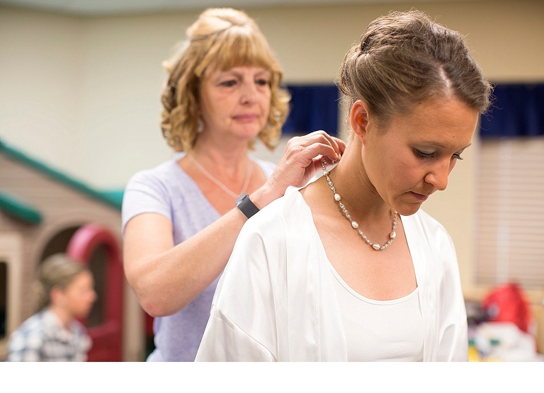 Brittney + Paul :: Stevens Point, Wisconsin Wedding Photography