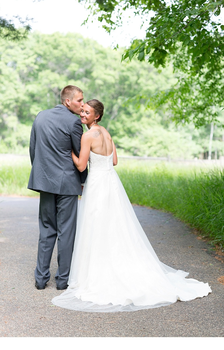 Brittney + Paul :: Stevens Point, Wisconsin Wedding Photography
