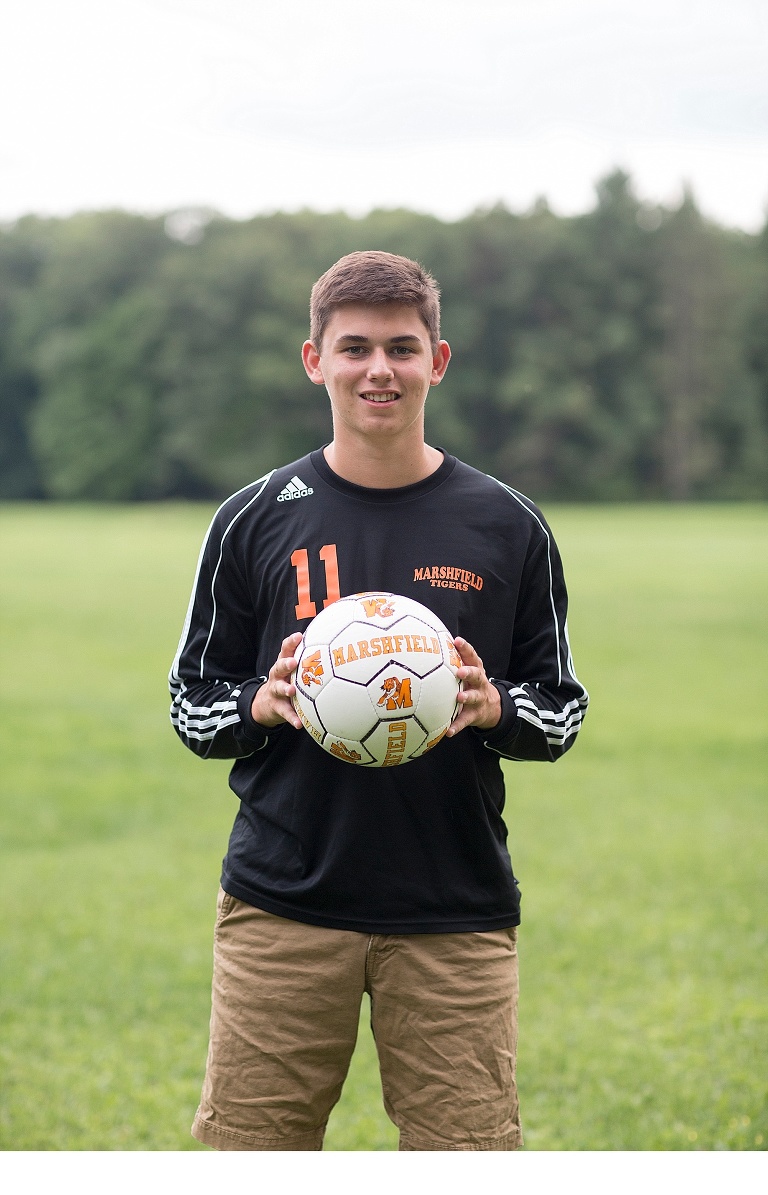 Ethan:: Marshfield, Wisconsin Senior Portraits :: Class of 2017