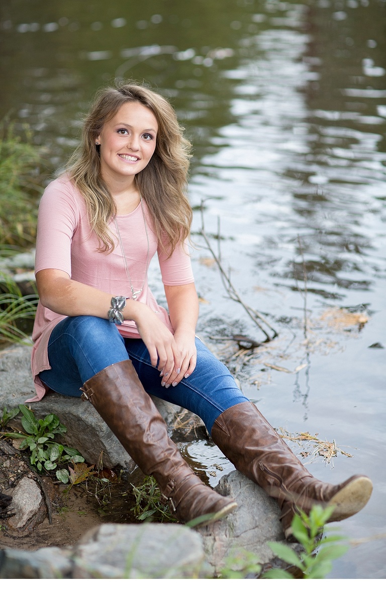 McKensey :: Marshfield Class of 2017 :: Marshfield, Wisconsin Senior Portraits