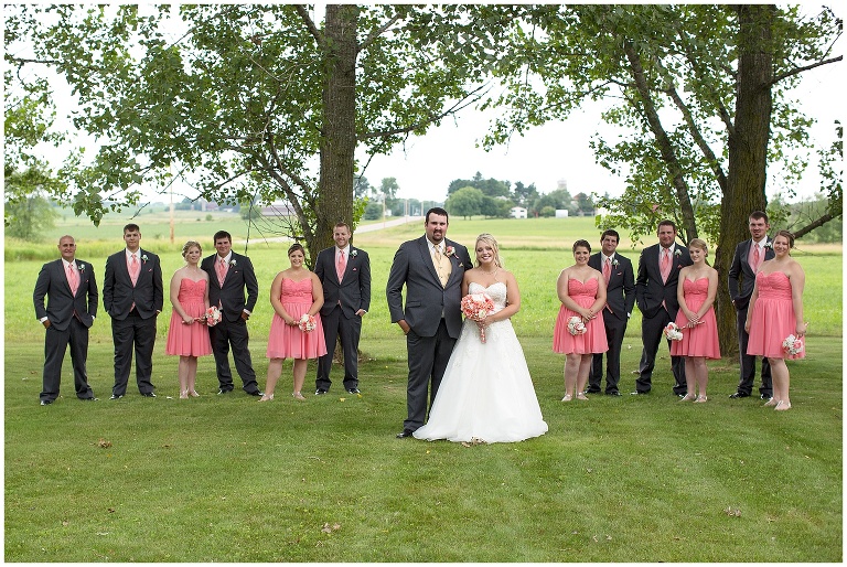 Courtney + Ryan :: Marshfield, Wisconsin Wedding Photography