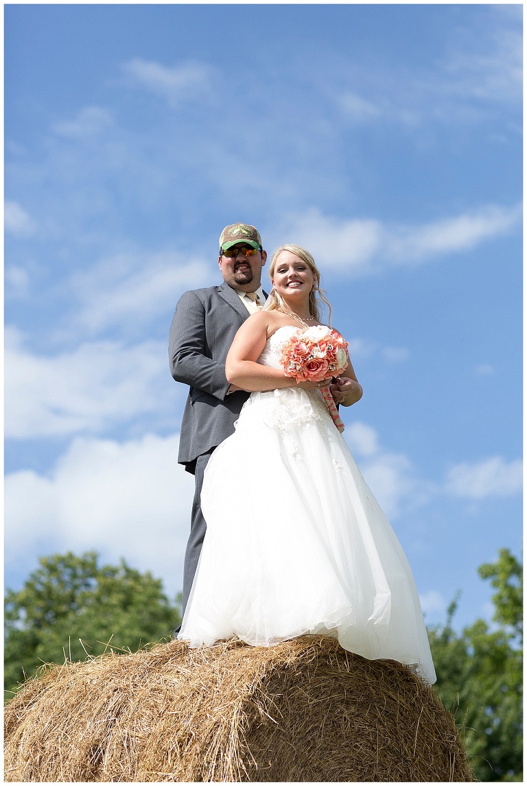 Courtney + Ryan :: Marshfield, Wisconsin Wedding Photography