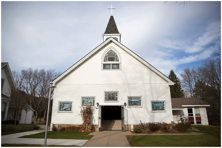 Emily + John :: Stevens Point, Wisconsin Wedding Photography